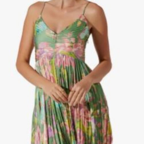 Maeve Dress ASTR the Label - Picture 3 of 6